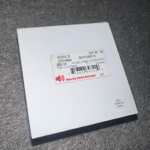 Swarovski heart necklace - Picture 5 of 5